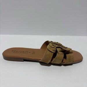 Mariella Women’s Soft Suede Flower Sandals Beige, Size 8 M